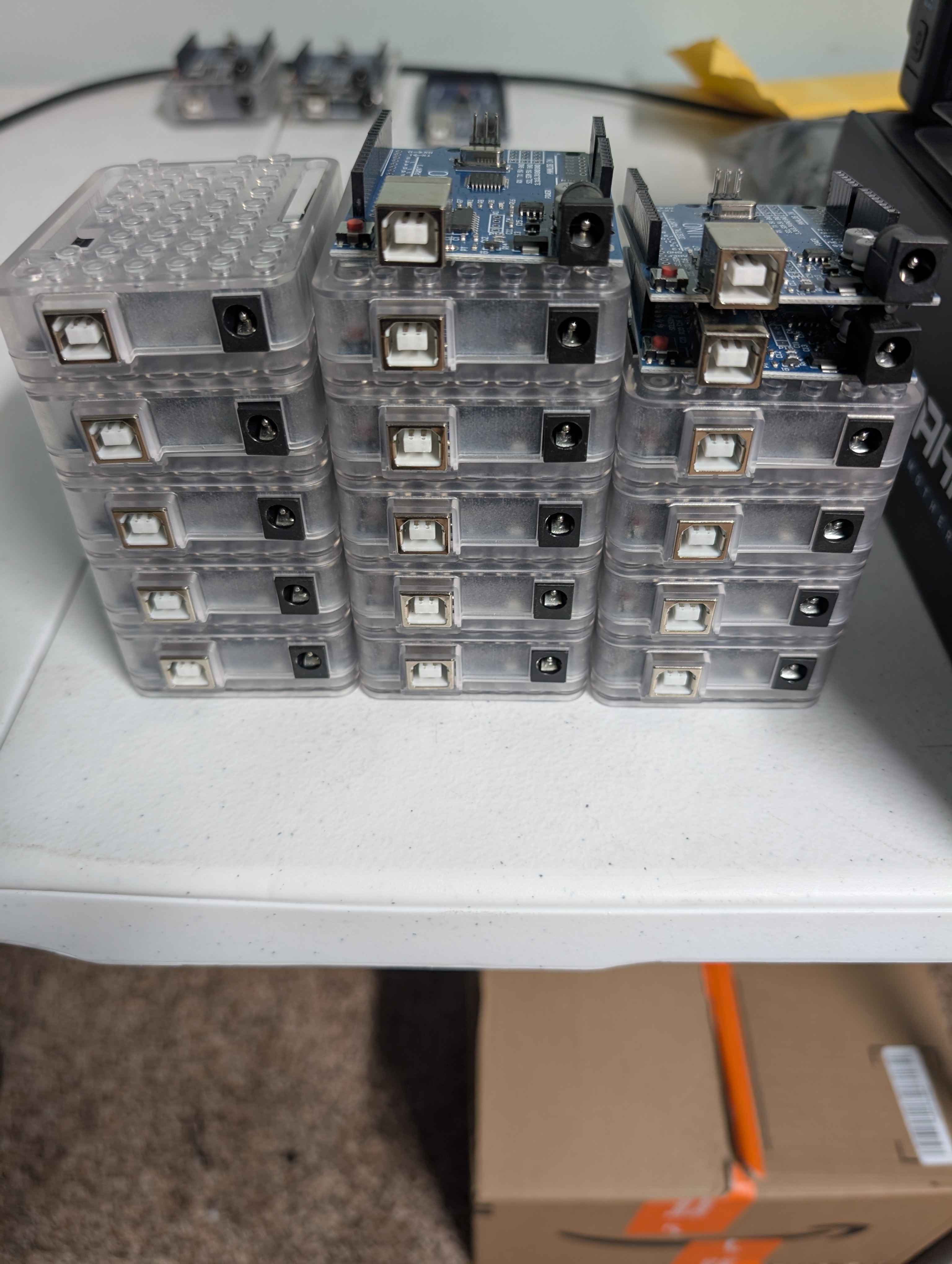 17x Arduino Uno R3 w/ cases and cables