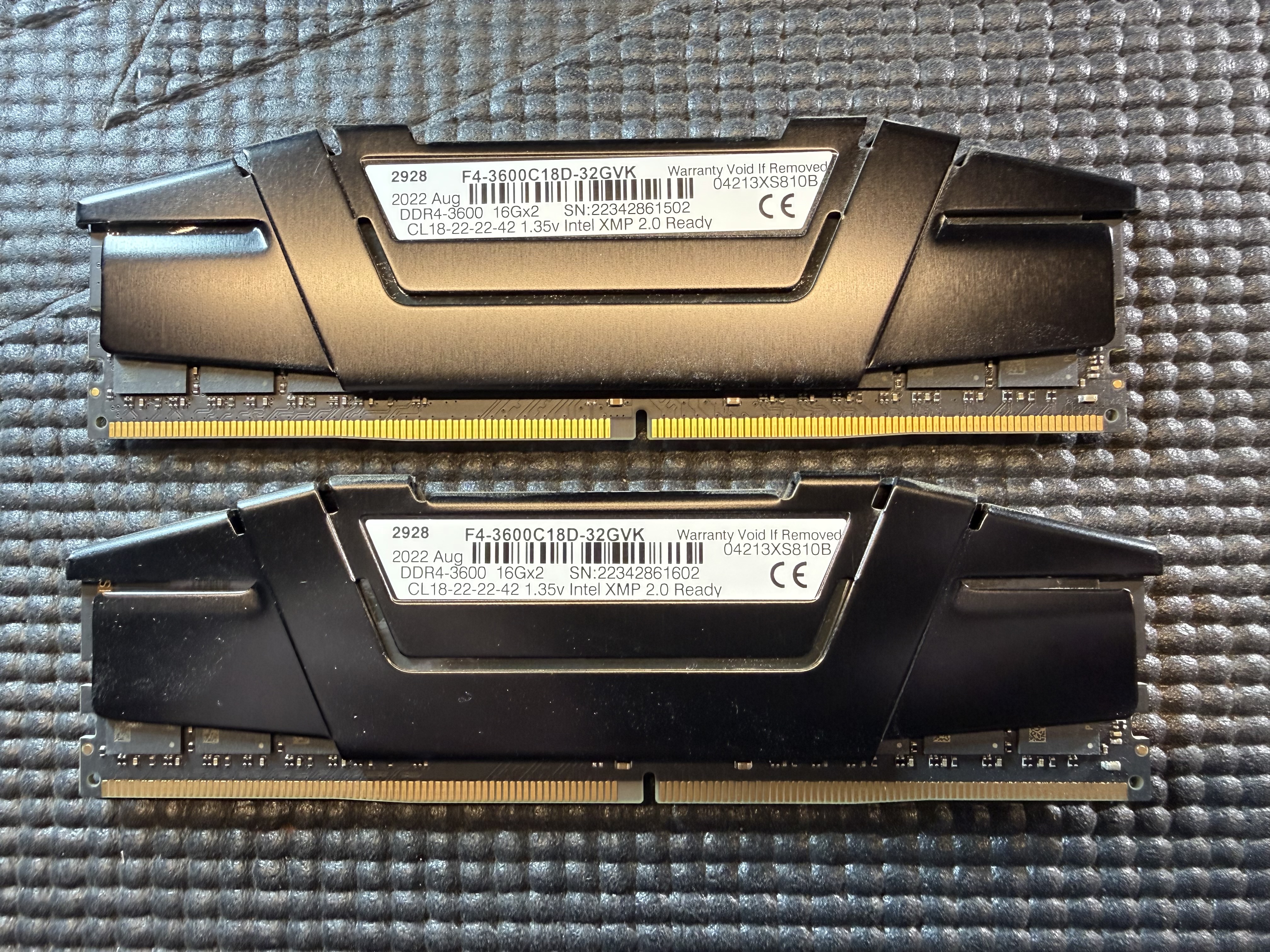 G.SKILL Ripjaws V 32GB (2 x 16GB) DDR4-3600 Memory - F4-3600C18D-32GVK