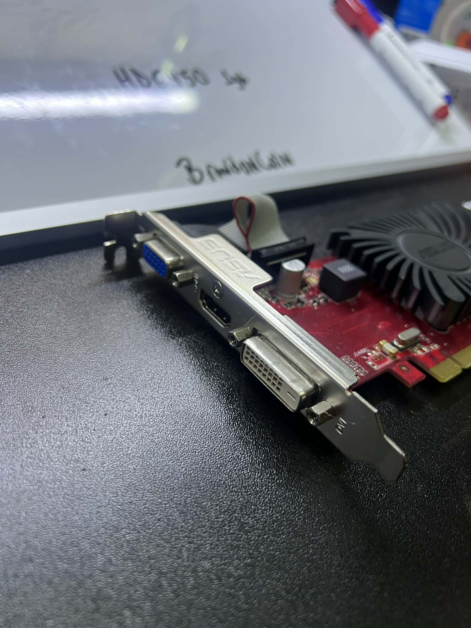 HD 6450 1gb LP GPU