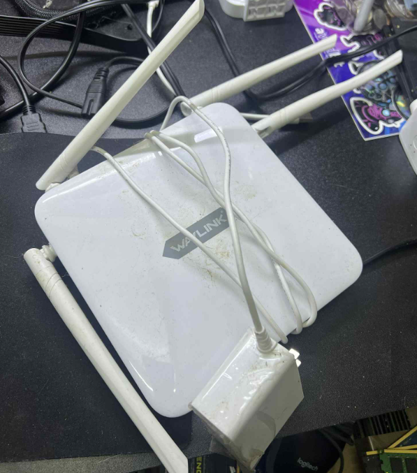 WAVLINK WiFi router